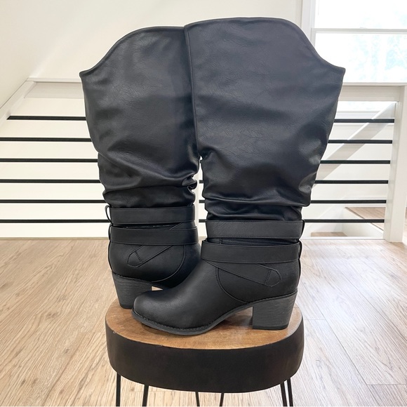 NWT 8 Black, vegan faux leather double buckle block heel knee-high boots - Picture 7 of 9